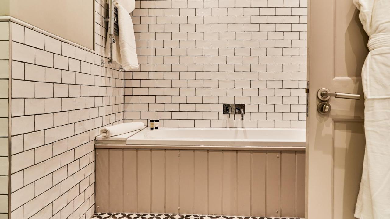 Hotel The Wellington Arms - Basingstoke-Reading Heckfield Esterno foto